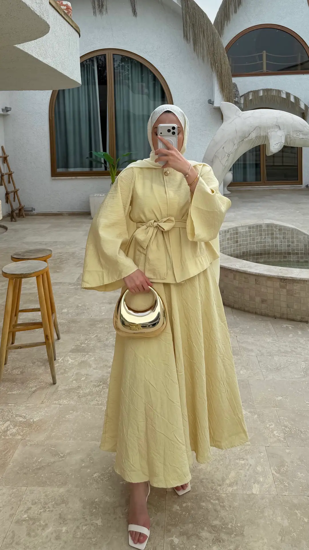 Ürün görseli: Goldie Etekli Takım