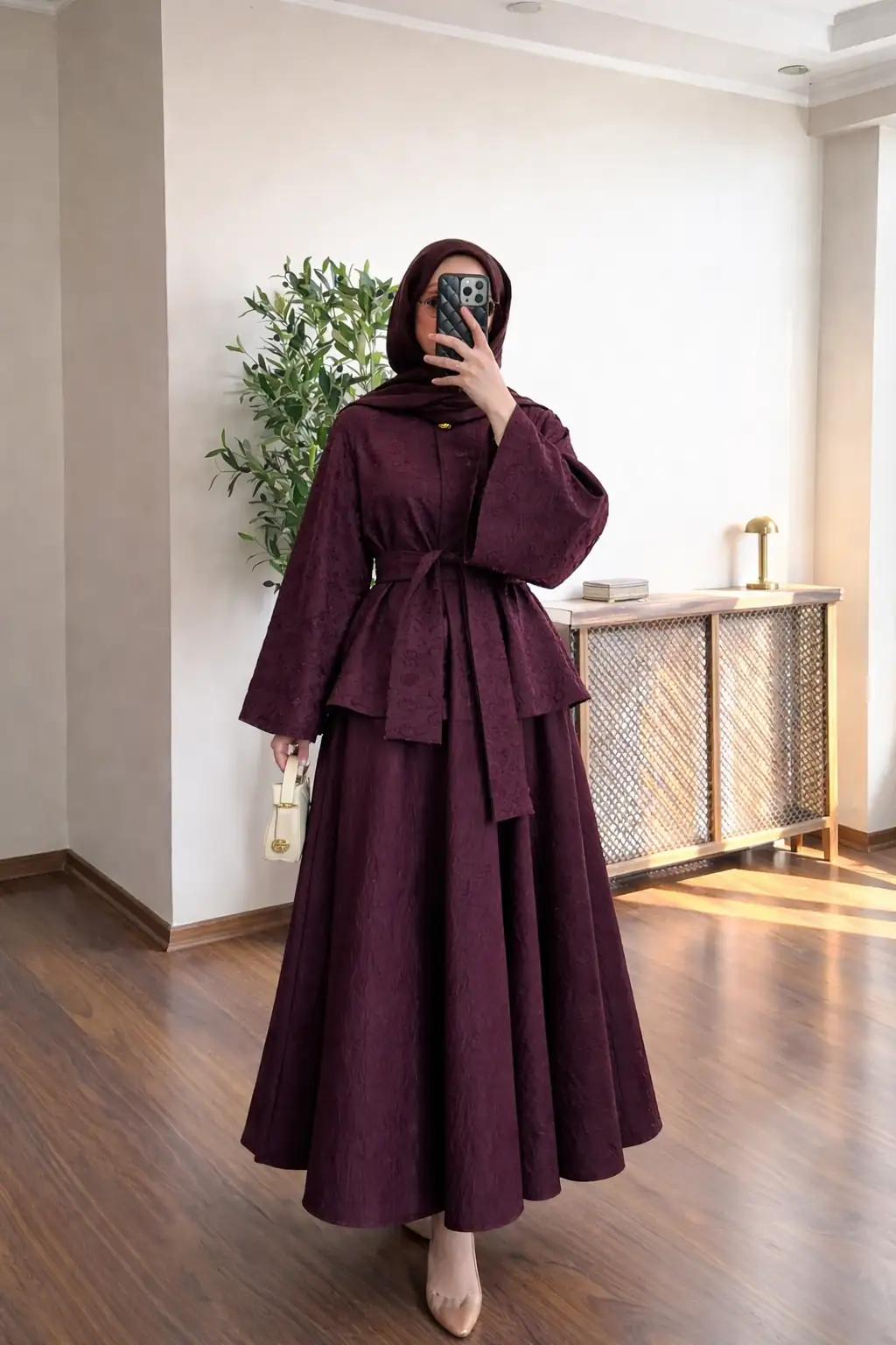 Ürün görseli: Hola Etekli Takım - bordo